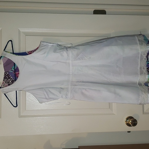 TRINA TURK, Amarie Dress, Size 6, Floral - Picture 10 of 16